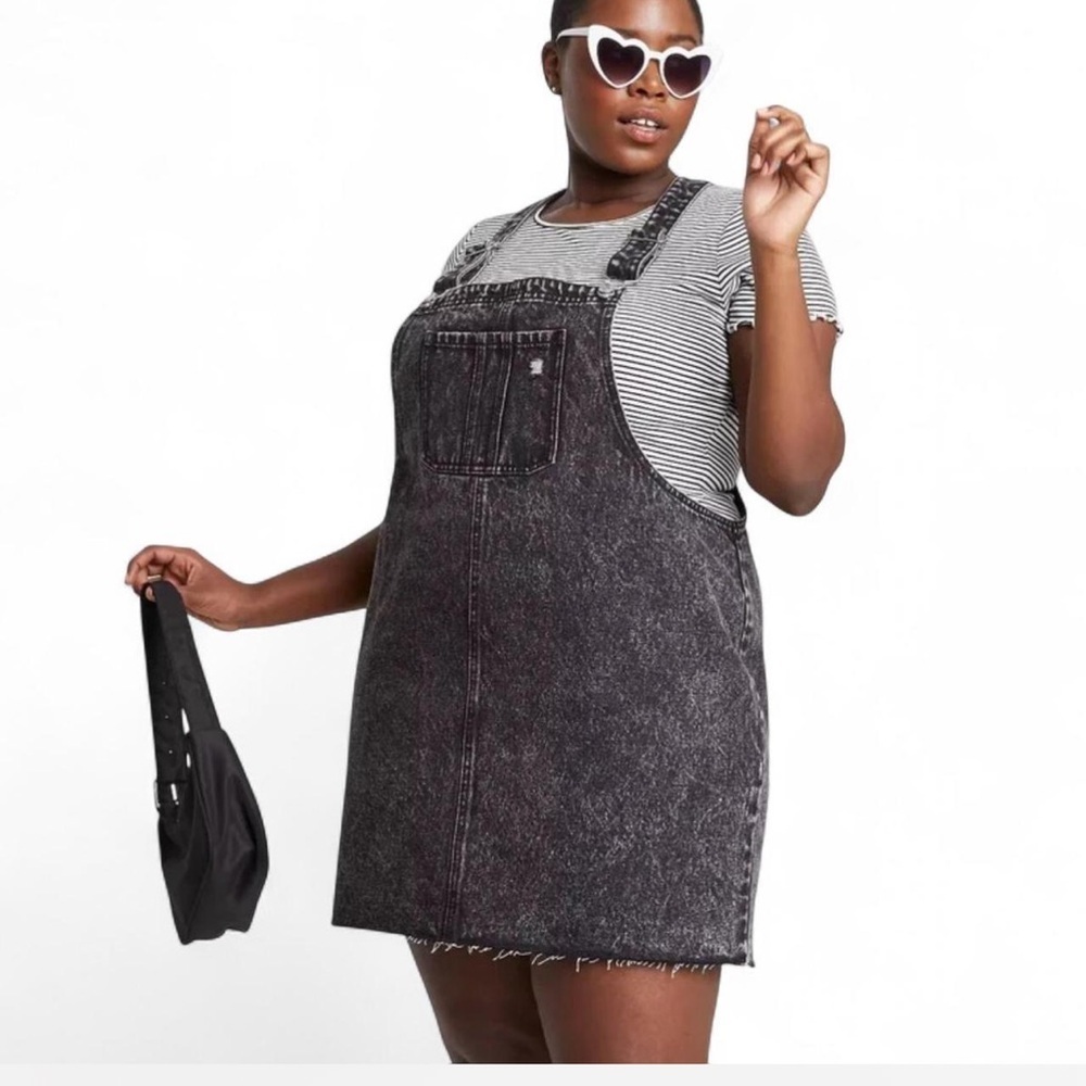 |Wild Fablel Black Wash Pinafore Denim Overall Dress Woman's Medium